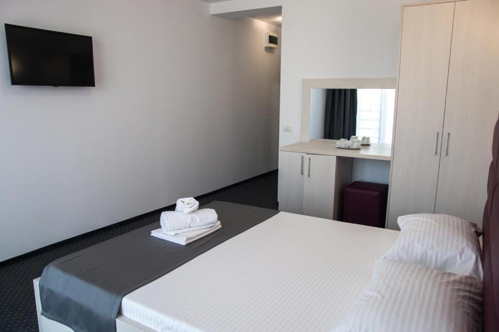 Hotel Premium Западен Ефорие Екстериор снимка